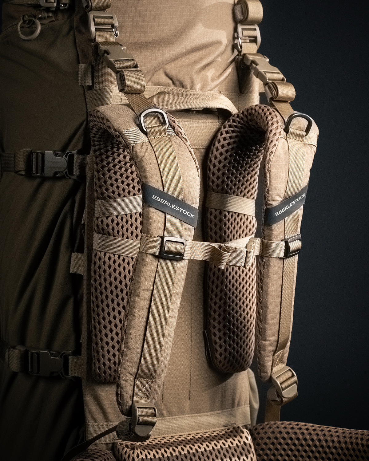 brute-6500-studio-13.jpg Eberlestock Brute 6500 Contour Shoulder Harness