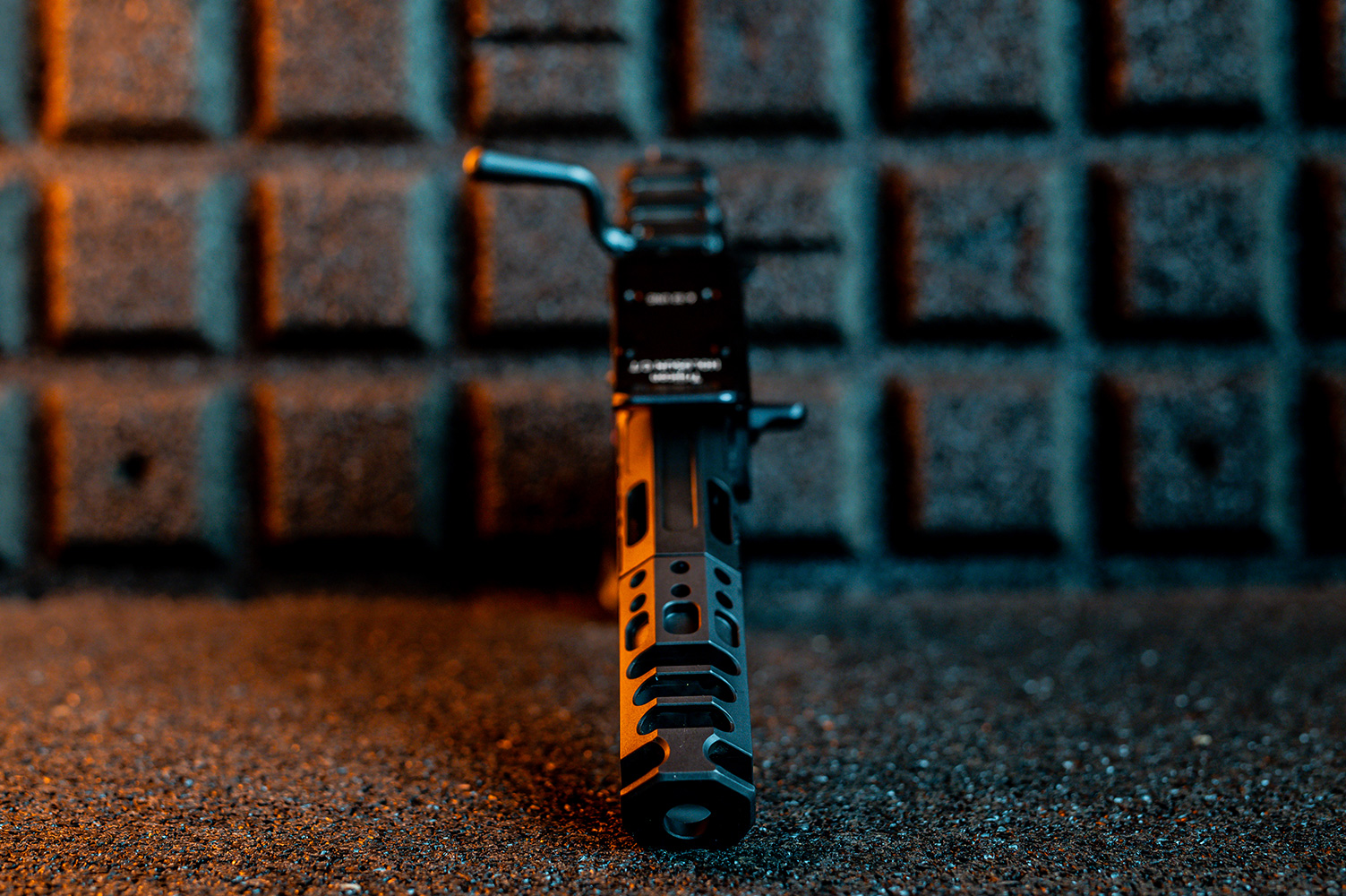 kmr-l-02-emiq-04.jpg KMR L-02 EMIQ compensator detail