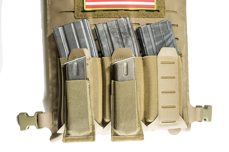 Blue Force Gear Ten-Speed Cummerbund Flap - Triple M4 - on plate carrier Blue Force Gear Ten-Speed Cummerbund Flap - Triple M4 - on plate carrier